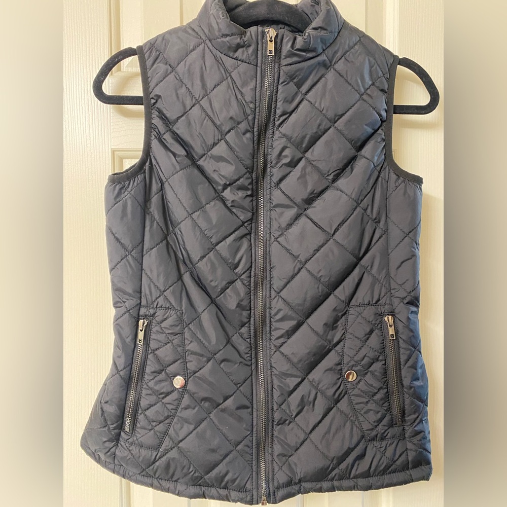 Argstar Women’s Black Lightweight Quilted Sleeveless Vest Size Small